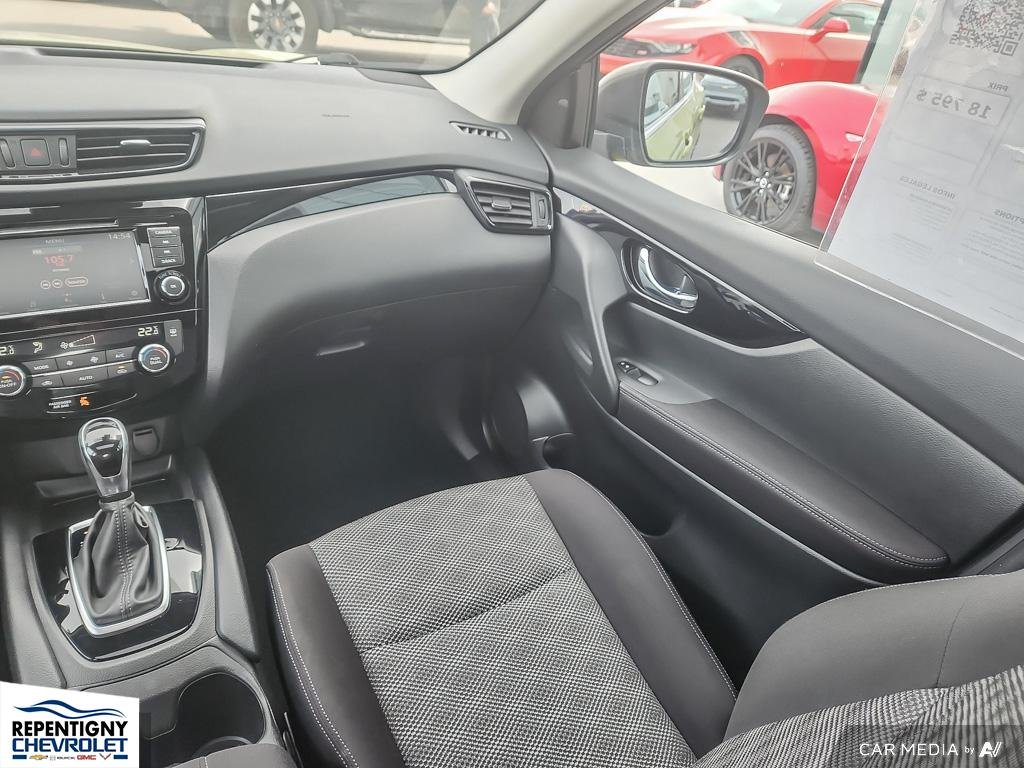 Nissan Qashqai SV , AWD 2019 à Charlemagne, Québec - 22 - w1024h768px