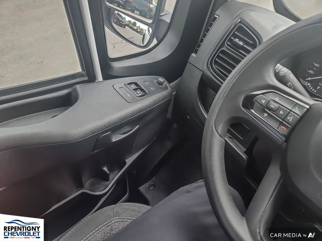 Ram ProMaster Cargo Van TOIT SURÉLEVÉ 2023 à Charlemagne, Québec - 15 - w1024h768px