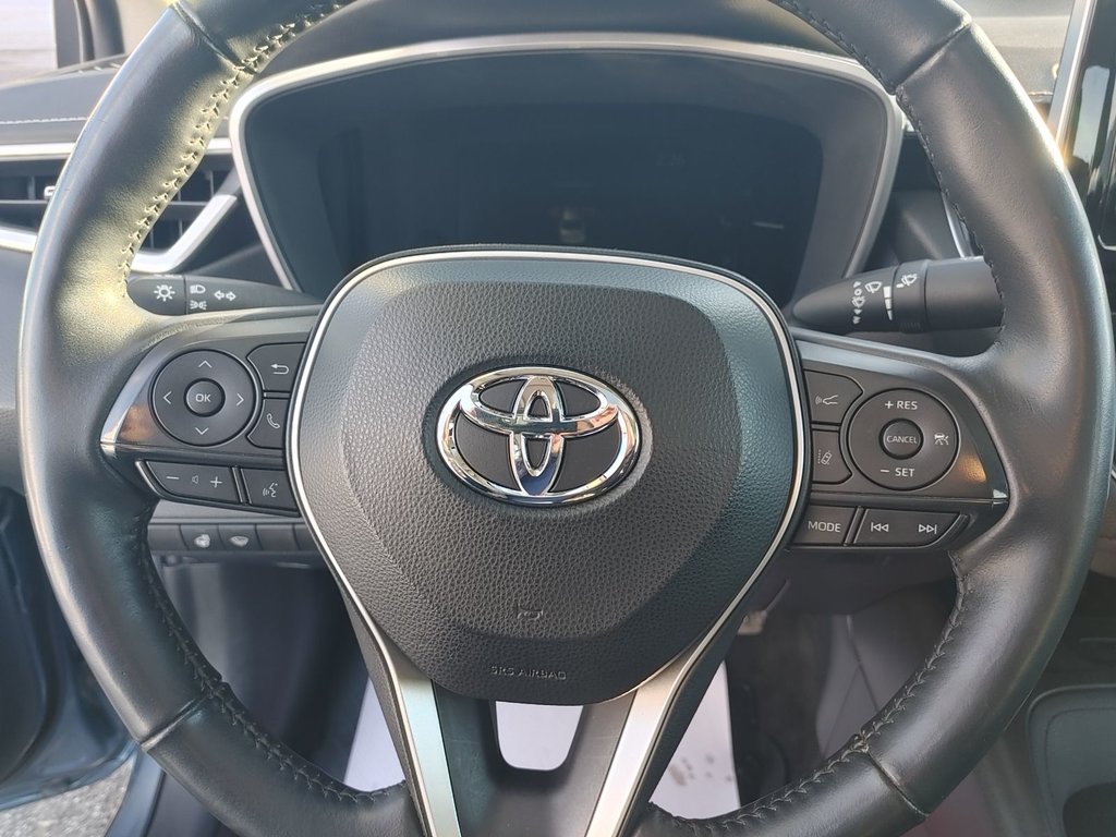 2020  Corolla XLE in Rimouski, Quebec - 9 - w1024h768px