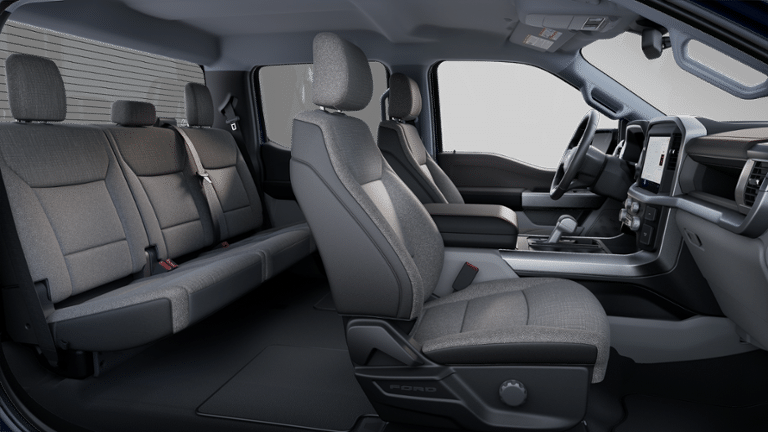 2025 Ford F-150 Lightning XLT-5