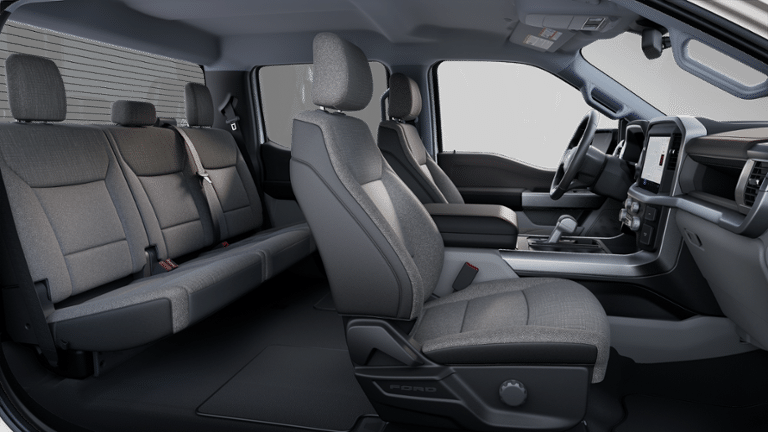 2025 Ford F-150 Lightning XLT-5