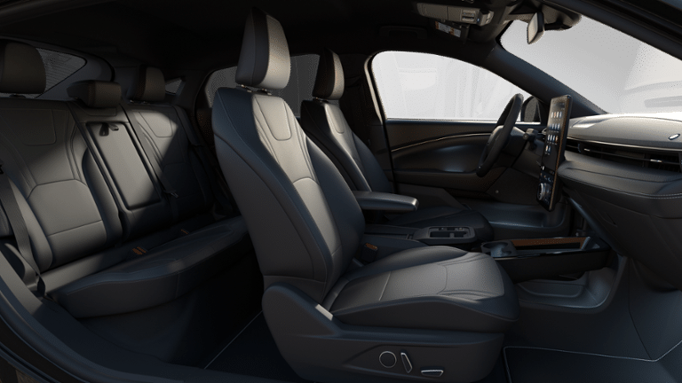 2025 Ford Mustang Mach-E Premium-5