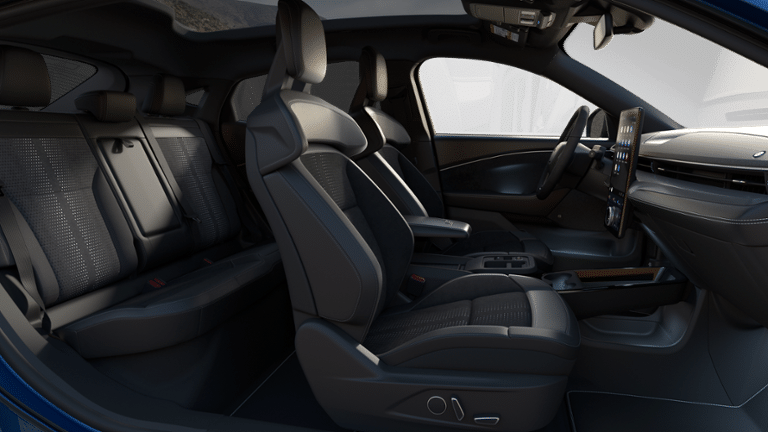 2025 Ford Mustang Mach-E GT-5