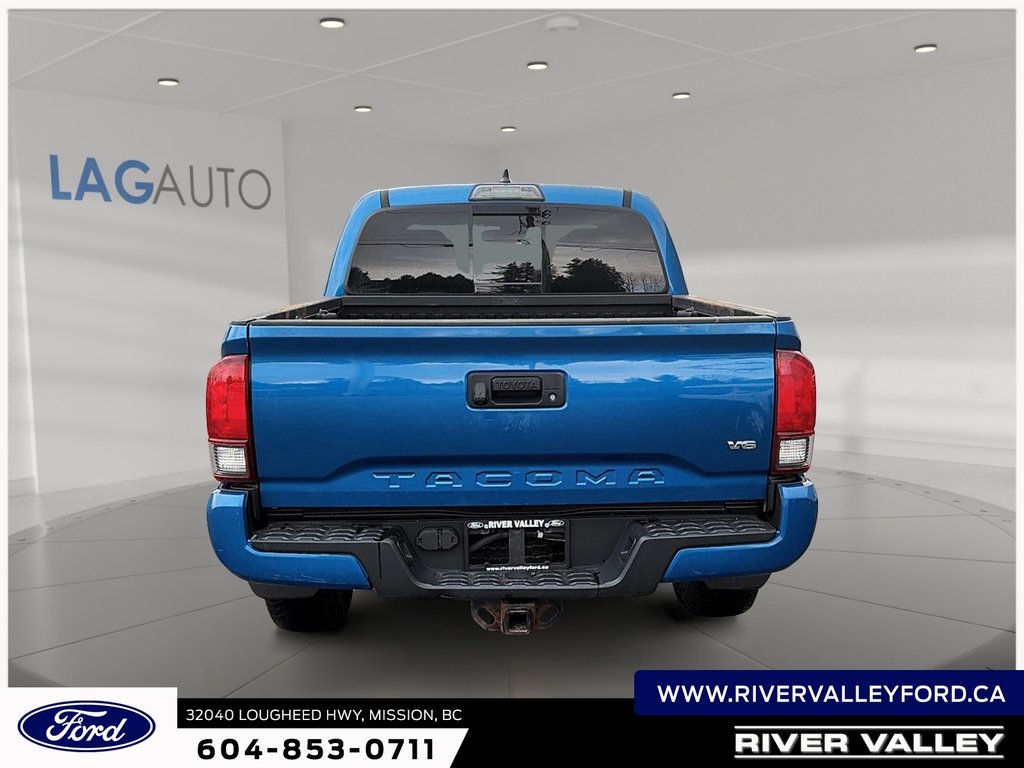 2018 Toyota Tacoma TRD Sport-2