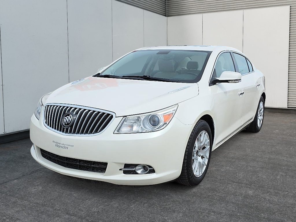 2013 Buick LaCrosse Base in Rivière-du-Loup, Quebec - 1 - w1024h768px