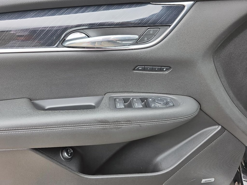 2022 Cadillac XT6 PREMIUM LUXURY in Rivière-du-Loup, Quebec - 12 - w1024h768px