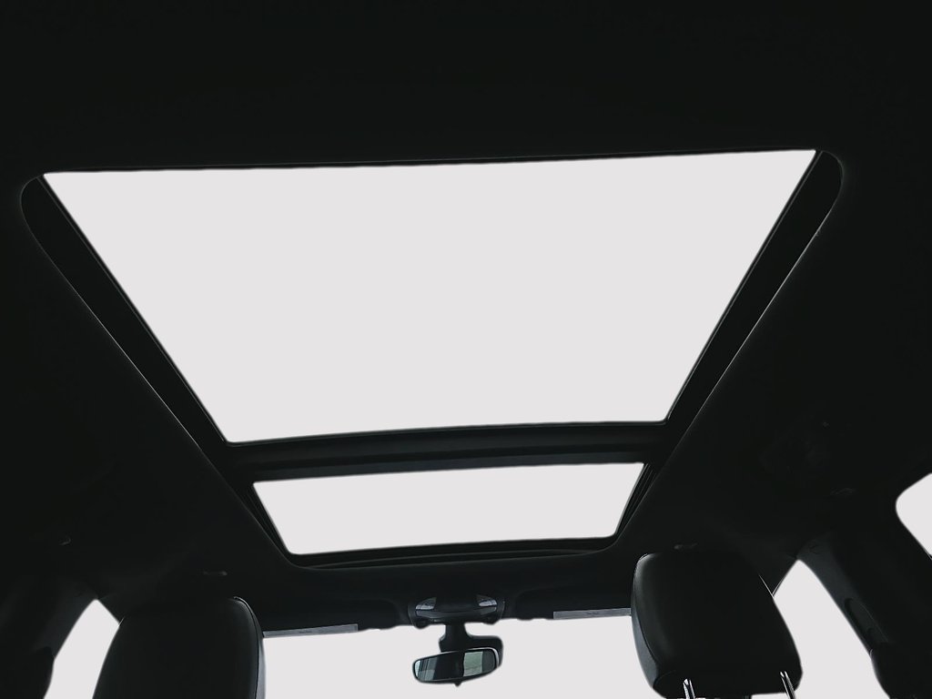 Chrysler PACIFICA Touring L 2024 à Rivière-du-Loup, Québec - 17 - w1024h768px