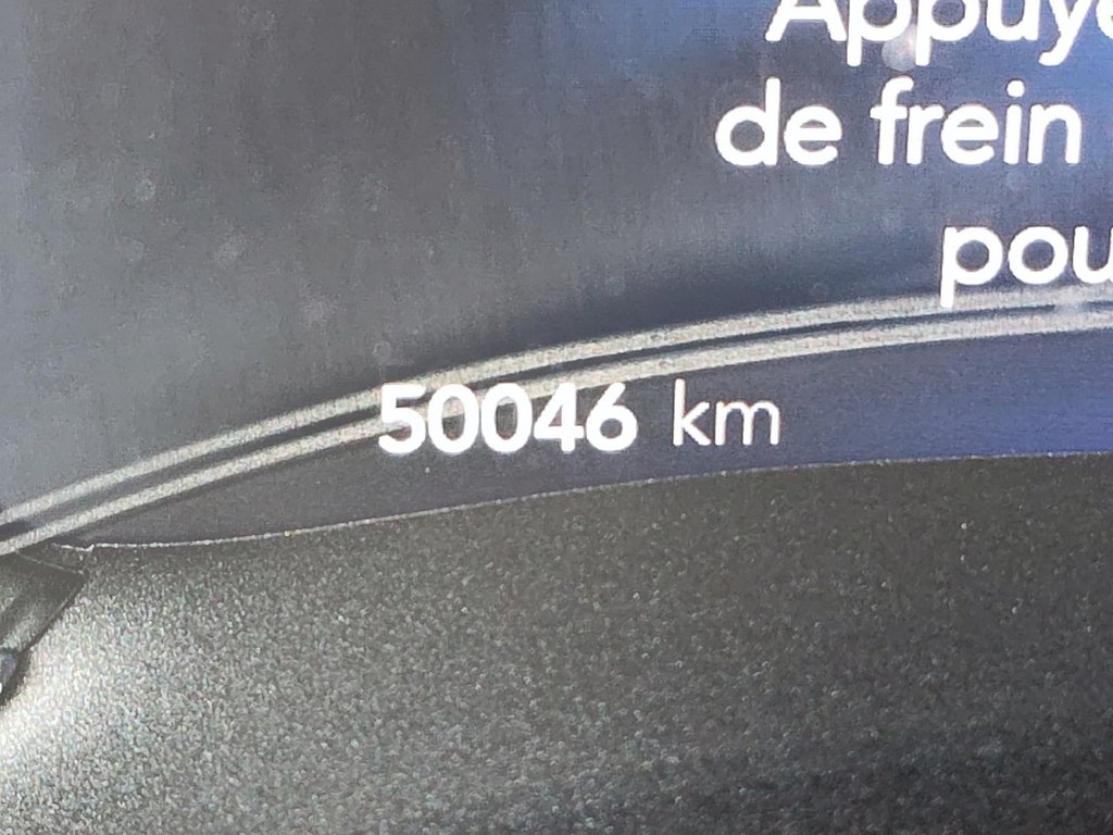 2022 Chrysler Pacifica Touring L Hybride in Rivière-du-Loup, Quebec - 13 - w1024h768px