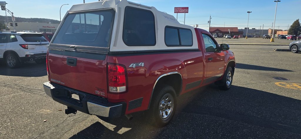 2009  Sierra 1500 SLE 4X4 in Rivière-du-Loup, Quebec - 6 - w1024h768px