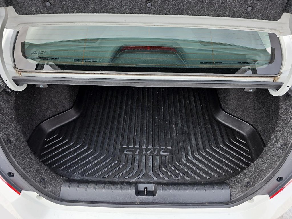 Honda Civic EX 2016 à Rivière-du-Loup, Québec - 6 - w1024h768px