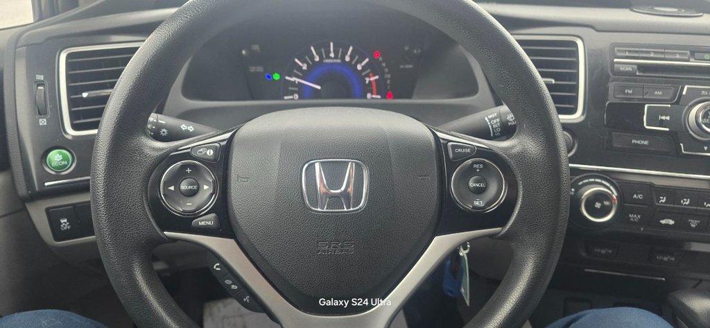 2013 Honda CIVIC SDN LX in Rivière-du-Loup, Quebec - 19 - w1024h768px