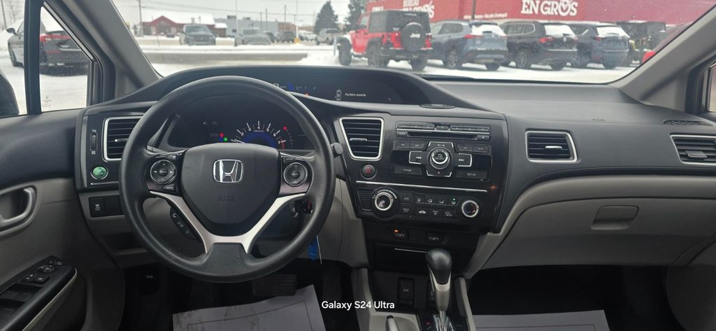 2013 Honda CIVIC SDN LX in Rivière-du-Loup, Quebec - 13 - w1024h768px