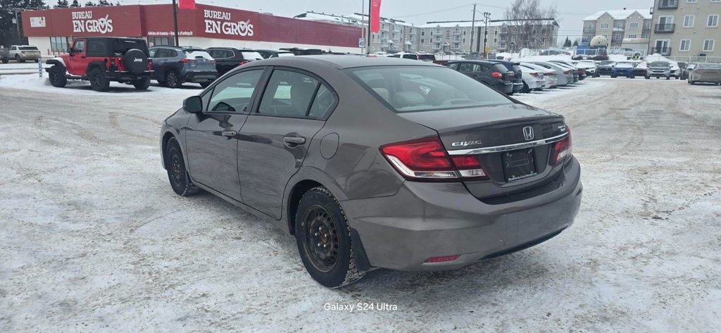 2013 Honda CIVIC SDN LX in Rivière-du-Loup, Quebec - 8 - w1024h768px