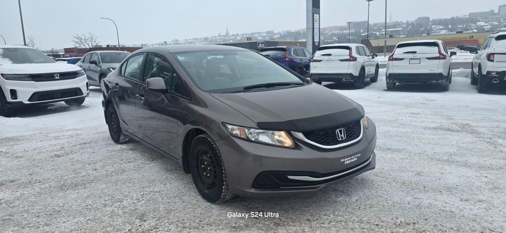 2013 Honda CIVIC SDN LX in Rivière-du-Loup, Quebec - 4 - w1024h768px