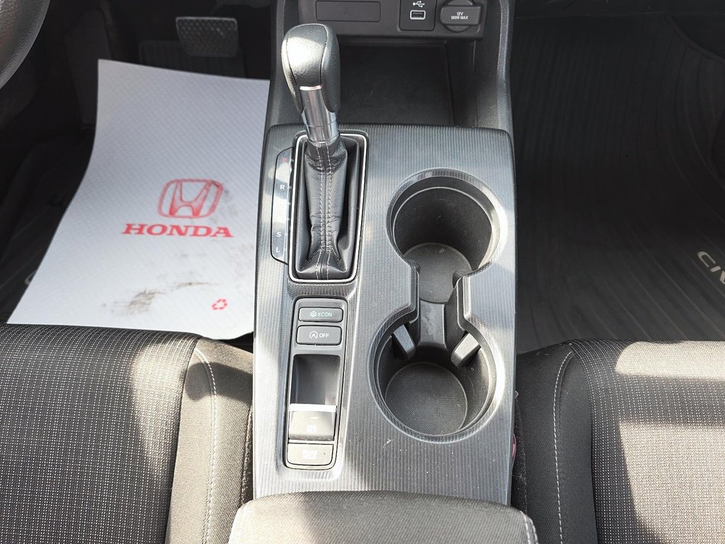 Honda CIVIC SDN LX  2022 à Rivière-du-Loup, Québec - 14 - w1024h768px