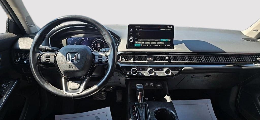 2022 Honda CIVIC SDN TOURING in Rivière-du-Loup, Quebec - 22 - w1024h768px