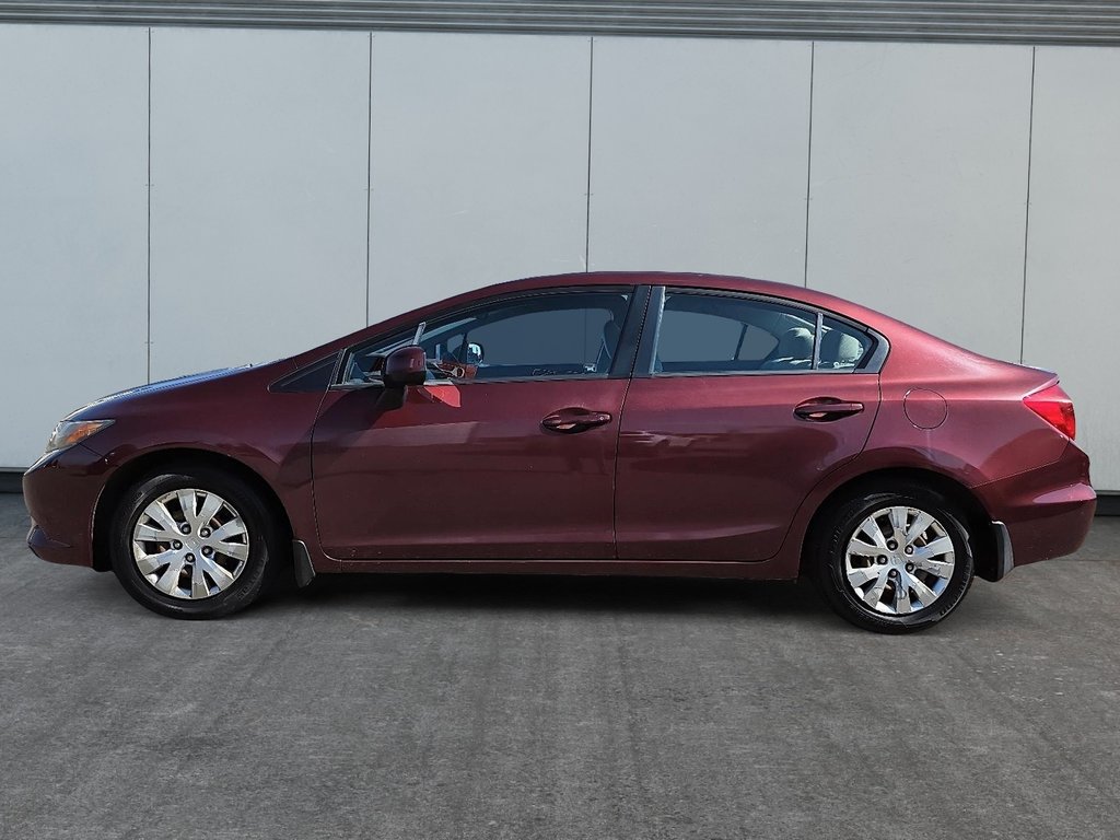 2012 Honda Civic LX in Rivière-du-Loup, Quebec - 5 - w1024h768px