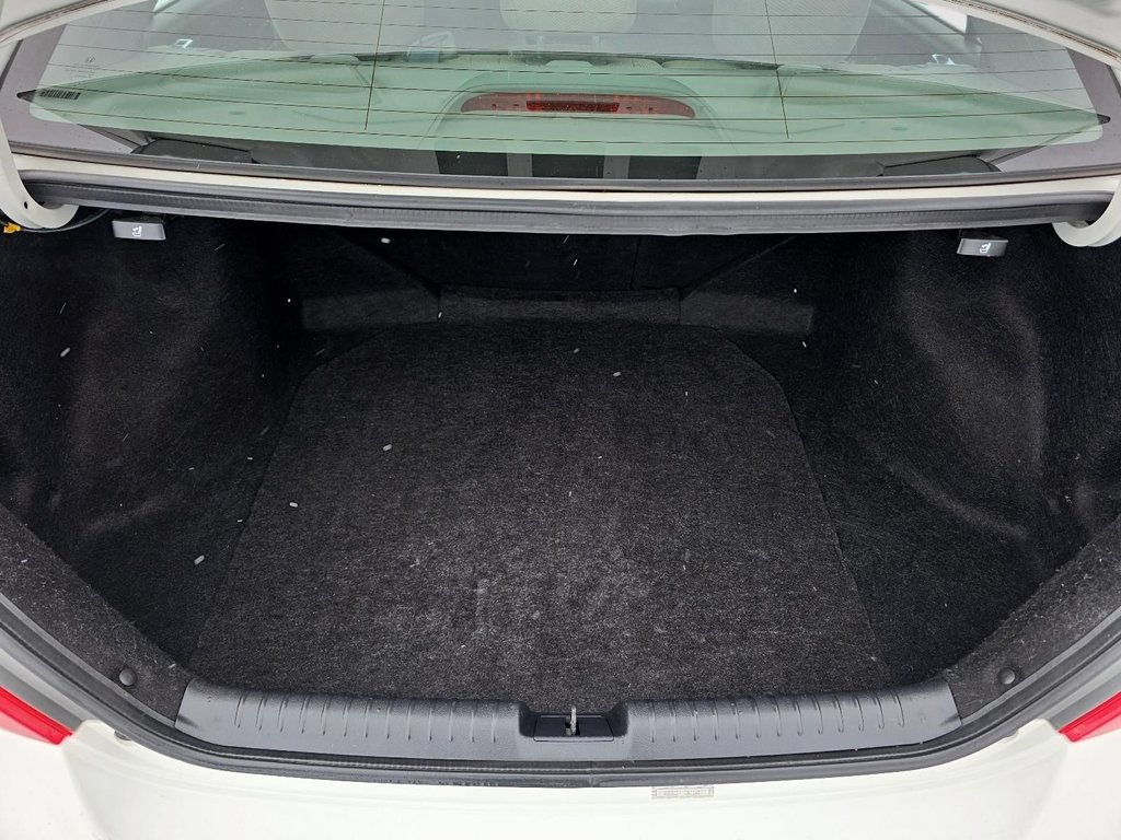 Honda CIVIC  2012 à Rivière-du-Loup, Québec - 6 - w1024h768px