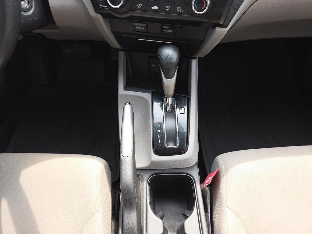 2013 Honda Civic LX in Rivière-du-Loup, Quebec - 14 - w1024h768px