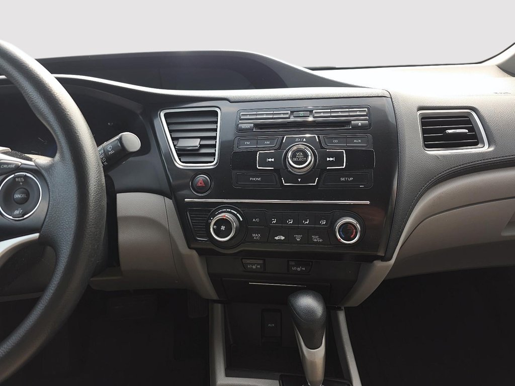 2013 Honda Civic LX in Rivière-du-Loup, Quebec - 13 - w1024h768px