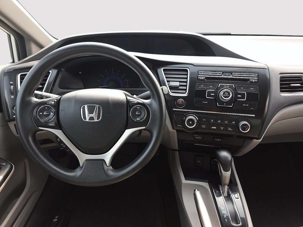 2013 Honda Civic LX in Rivière-du-Loup, Quebec - 9 - w1024h768px