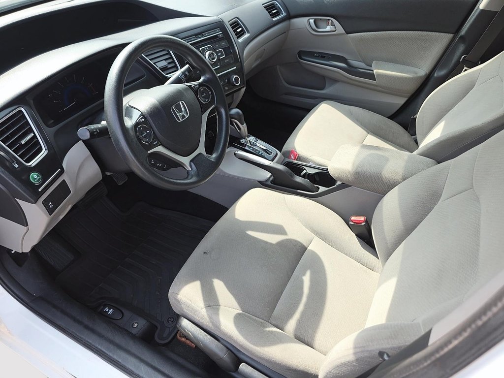 2013 Honda Civic LX in Rivière-du-Loup, Quebec - 8 - w1024h768px