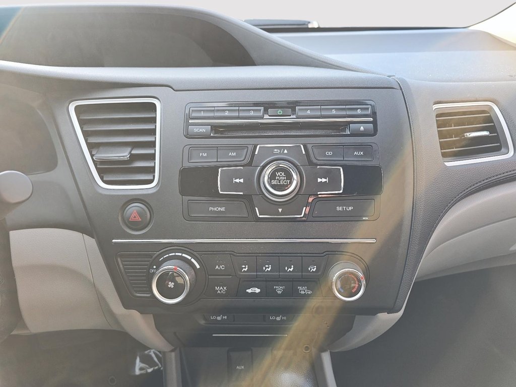 Honda Civic LX 2014 à Rivière-du-Loup, Québec - 12 - w1024h768px