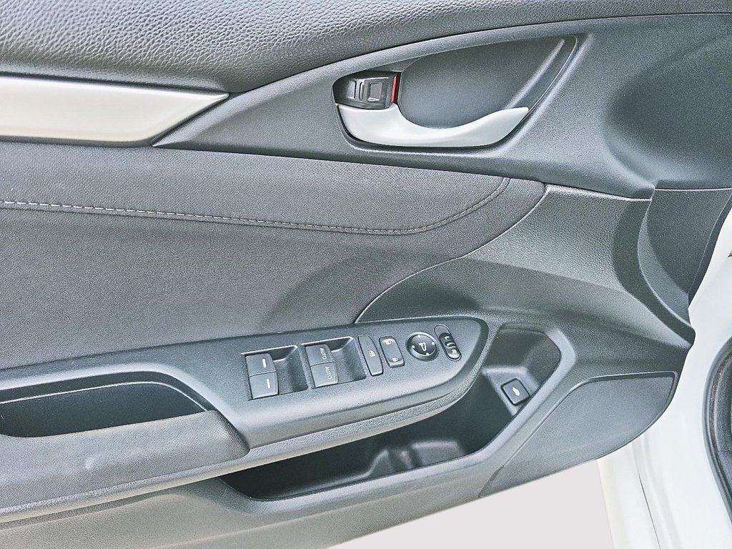 2016 Honda CIVIC EX-T in Rivière-du-Loup, Quebec - 10 - w1024h768px