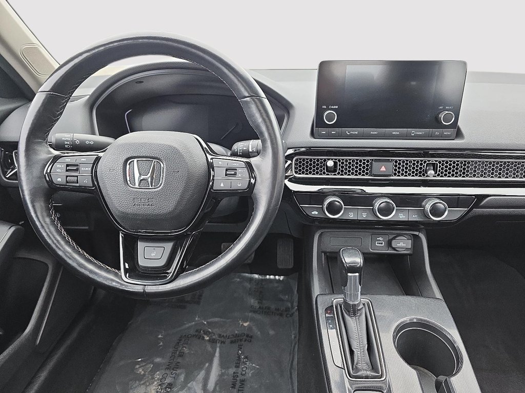 2022 Honda CIVIC EX in Rivière-du-Loup, Quebec - 9 - w1024h768px