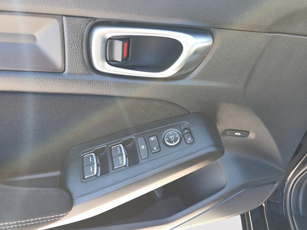 Honda Civic LX 2022 à Rivière-du-Loup, Québec - 10 - w1024h768px