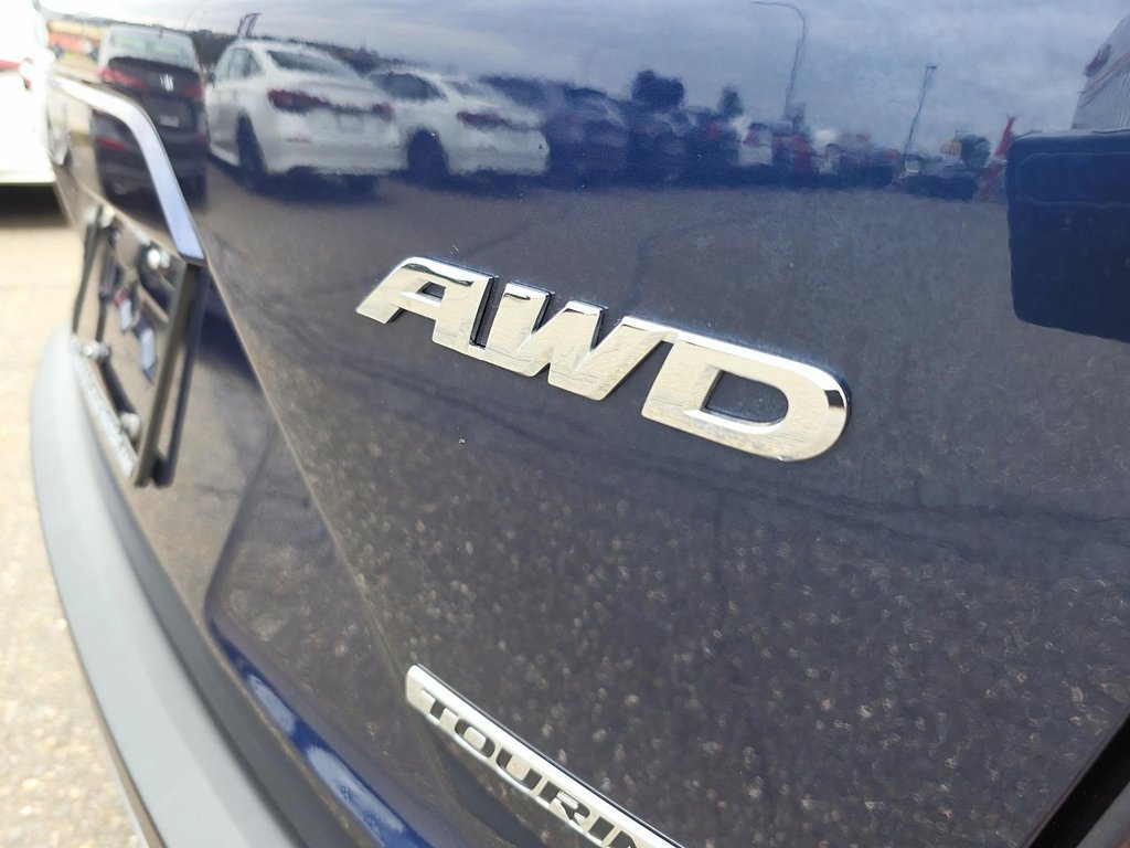 Honda CR-V Touring 2019 à Rivière-du-Loup, Québec - 14 - w1024h768px