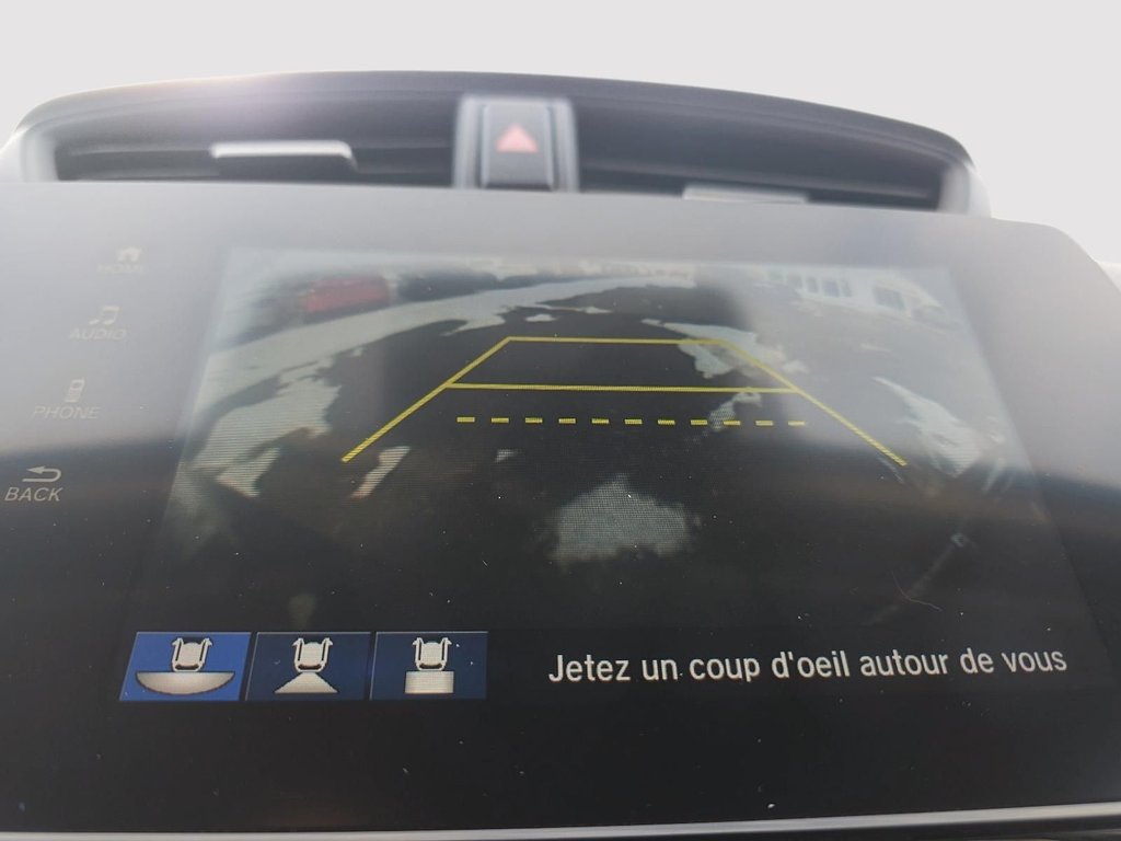 2022 Honda CR-V LX in Rivière-du-Loup, Quebec - 16 - w1024h768px
