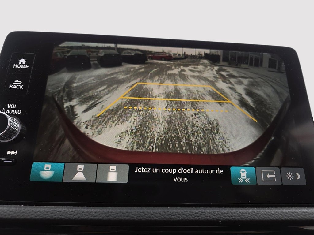 Honda CR-V Touring Hybride 2023 à Rivière-du-Loup, Québec - 17 - w1024h768px