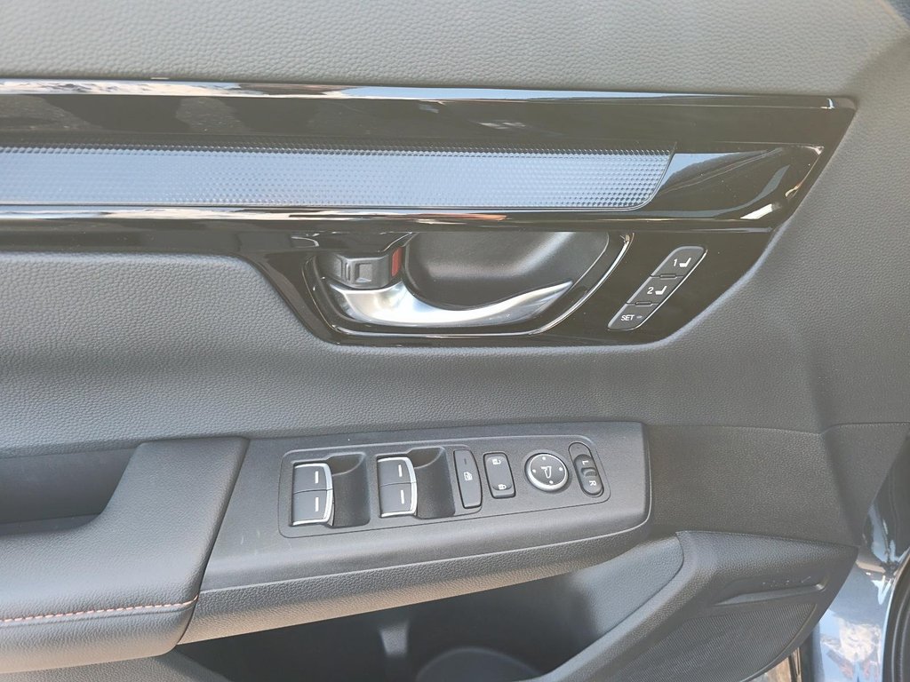 2024 Honda CR-V Touring Hybride in Rivière-du-Loup, Quebec - 10 - w1024h768px