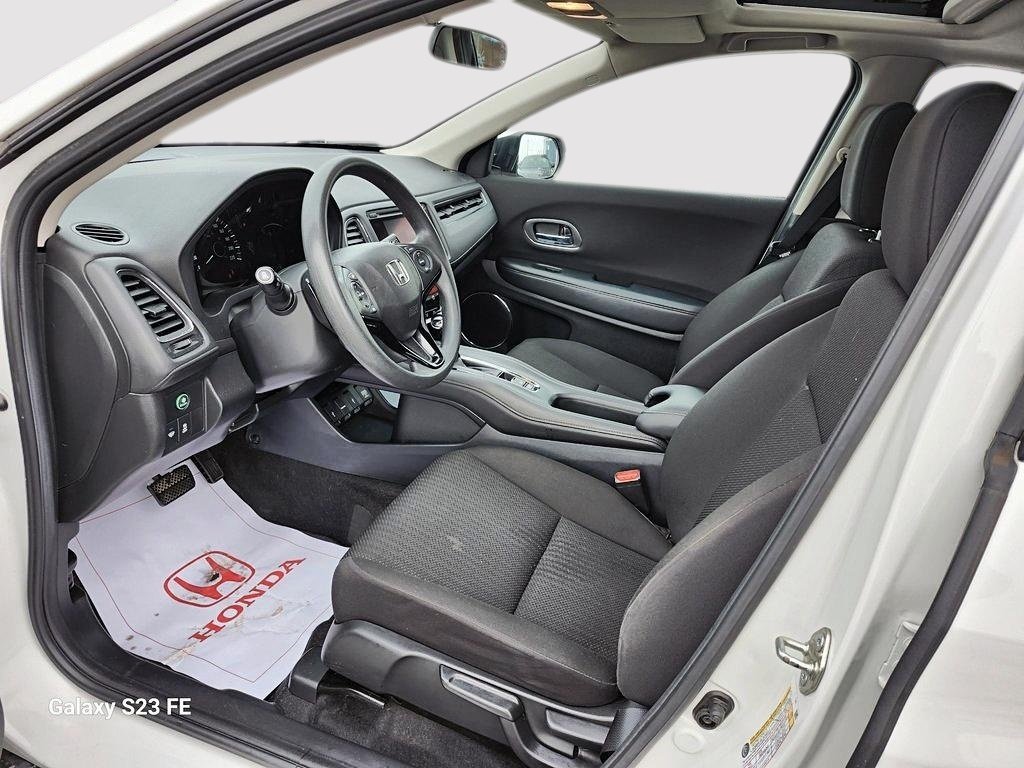 2018 Honda HR-V EX 4WD in Rivière-du-Loup, Quebec - 18 - w1024h768px