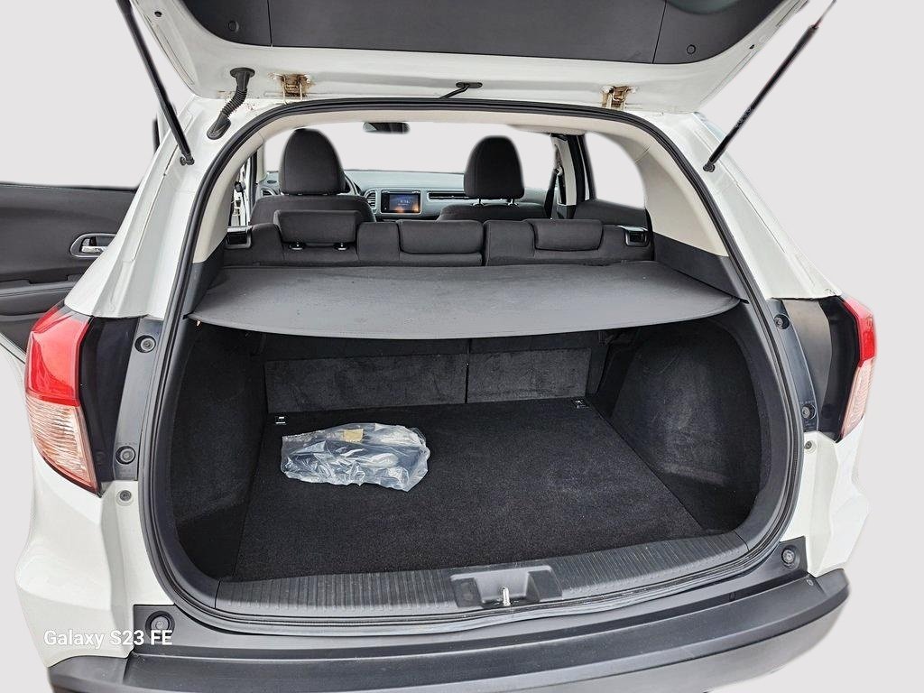 2018 Honda HR-V EX 4WD in Rivière-du-Loup, Quebec - 8 - w1024h768px