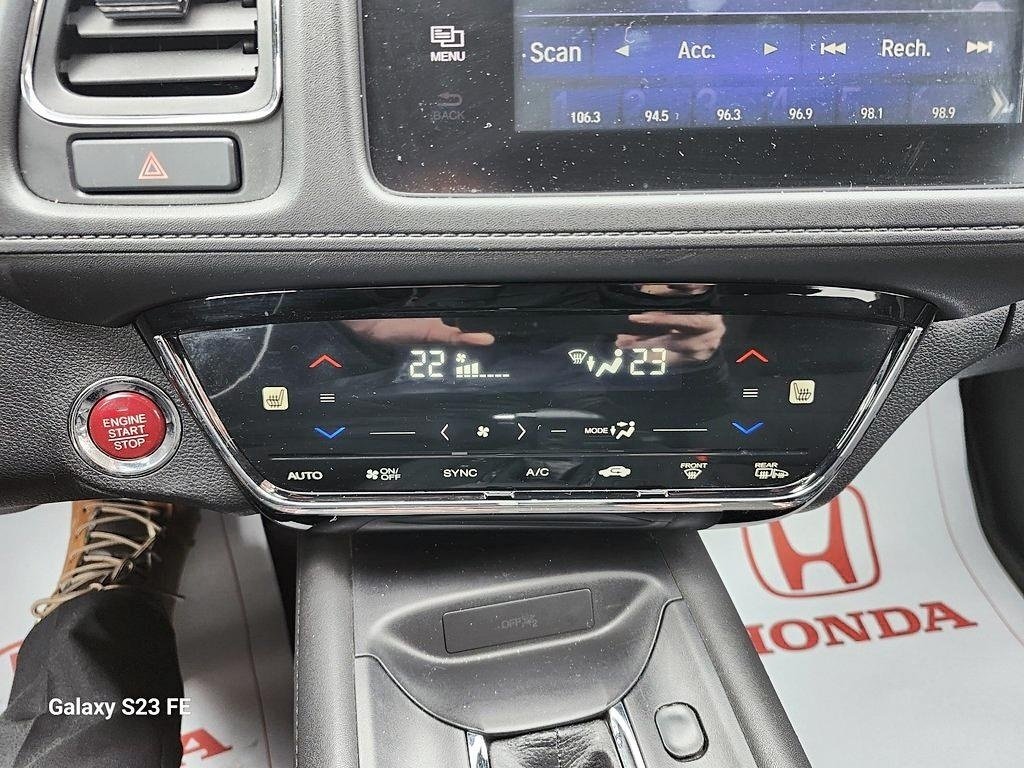 2018 Honda HR-V EX 4WD in Rivière-du-Loup, Quebec - 13 - w1024h768px