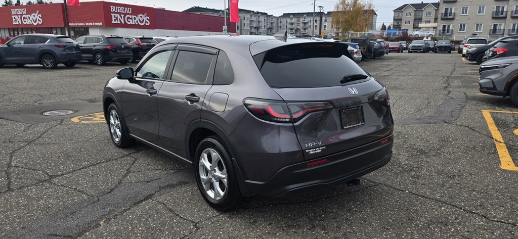 HR-V LX 2WD  2023 à Rivière-du-Loup, Québec - 8 - w1024h768px