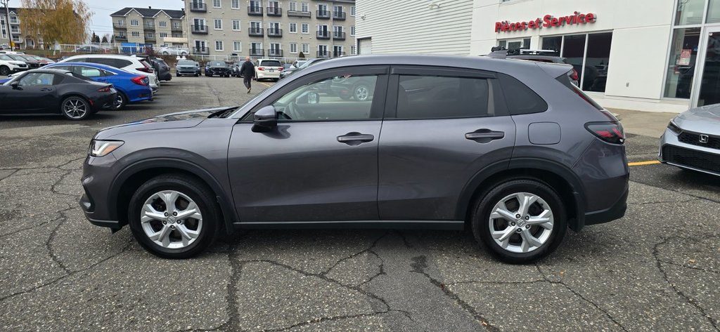 HR-V LX 2WD  2023 à Rivière-du-Loup, Québec - 9 - w1024h768px