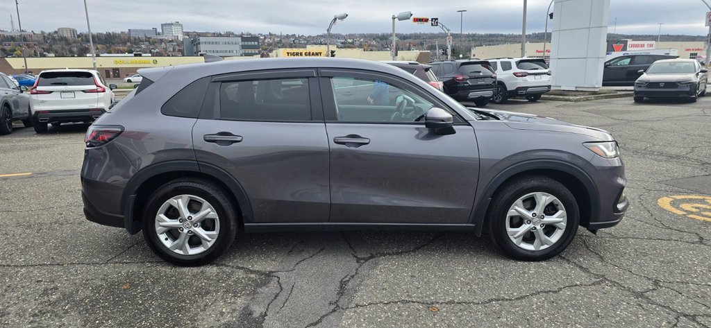 HR-V LX 2WD  2023 à Rivière-du-Loup, Québec - 5 - w1024h768px