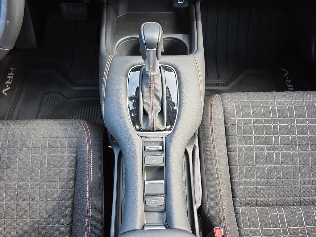 2025 Honda HR-V SPORT in Rivière-du-Loup, Quebec - 14 - w1024h768px