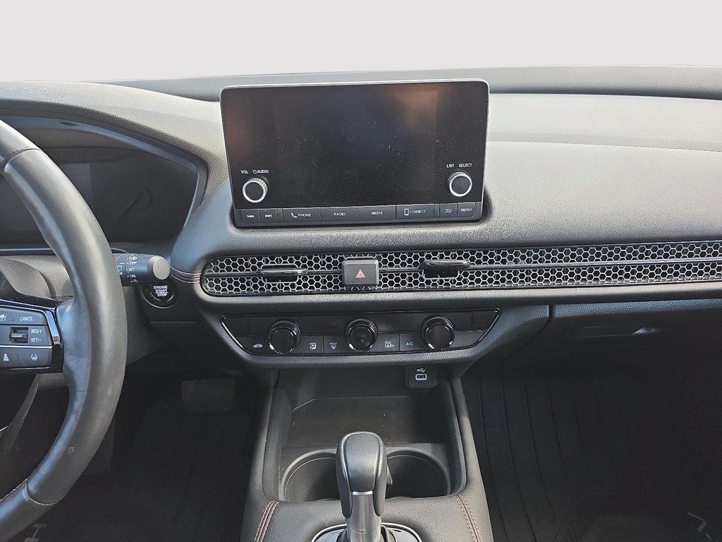 2025 Honda HR-V SPORT in Rivière-du-Loup, Quebec - 13 - w1024h768px