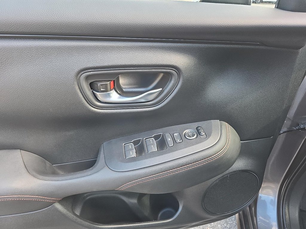 2025 Honda HR-V SPORT in Rivière-du-Loup, Quebec - 10 - w1024h768px