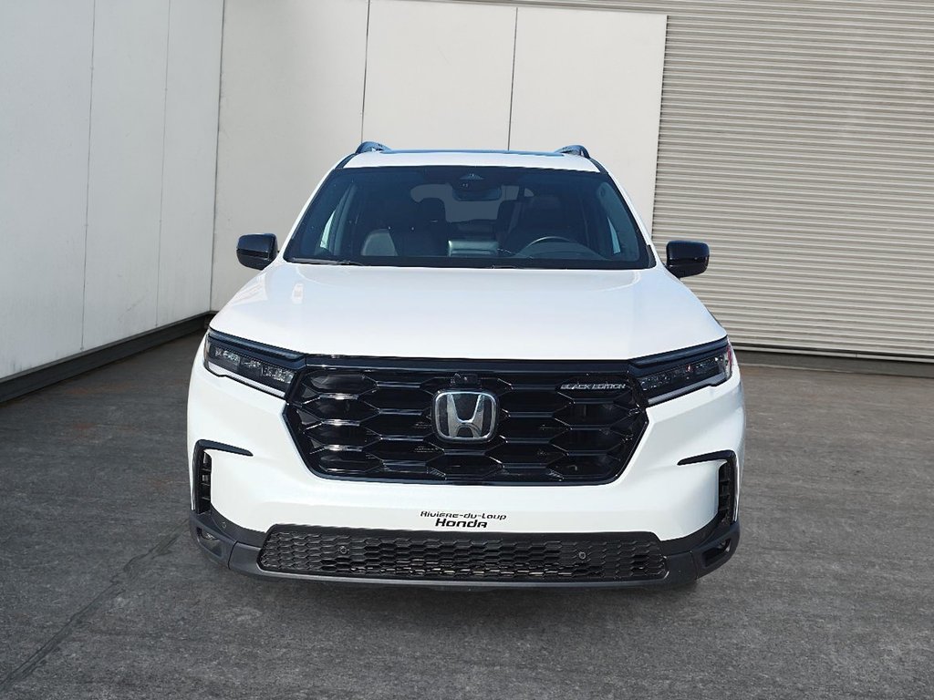 Honda Pilot Black Edition 2023 à Rivière-du-Loup, Québec - 2 - w1024h768px