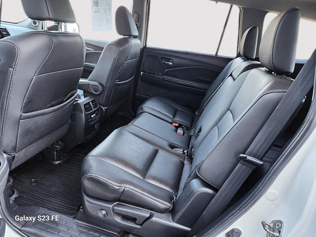 Honda PILOT EX-L NAVI  2020 à Rivière-du-Loup, Québec - 8 - w1024h768px