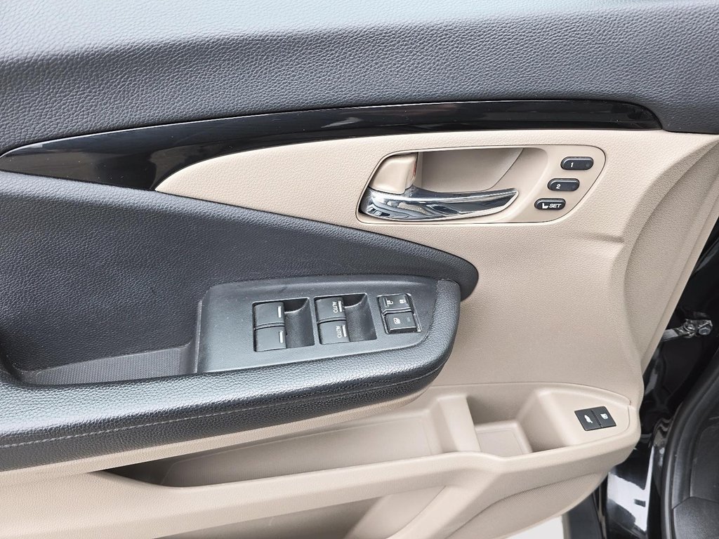 2021 Honda Pilot TOURING in Rivière-du-Loup, Quebec - 11 - w1024h768px