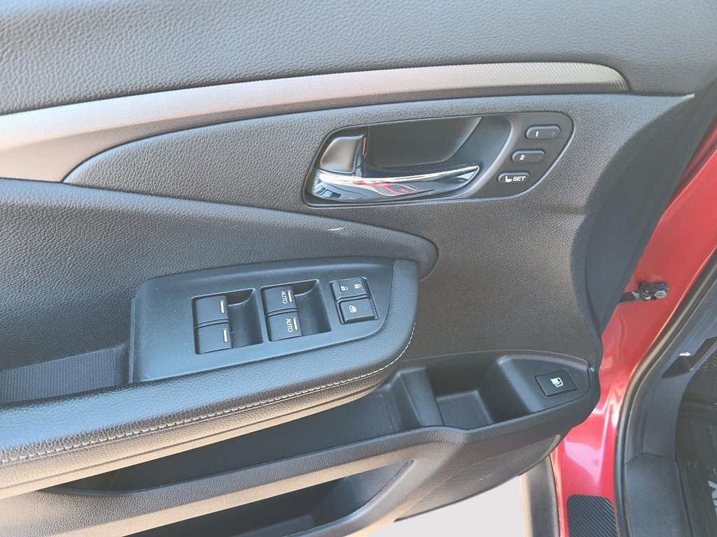 Honda Ridgeline Touring 2023 à Rivière-du-Loup, Québec - 9 - w1024h768px