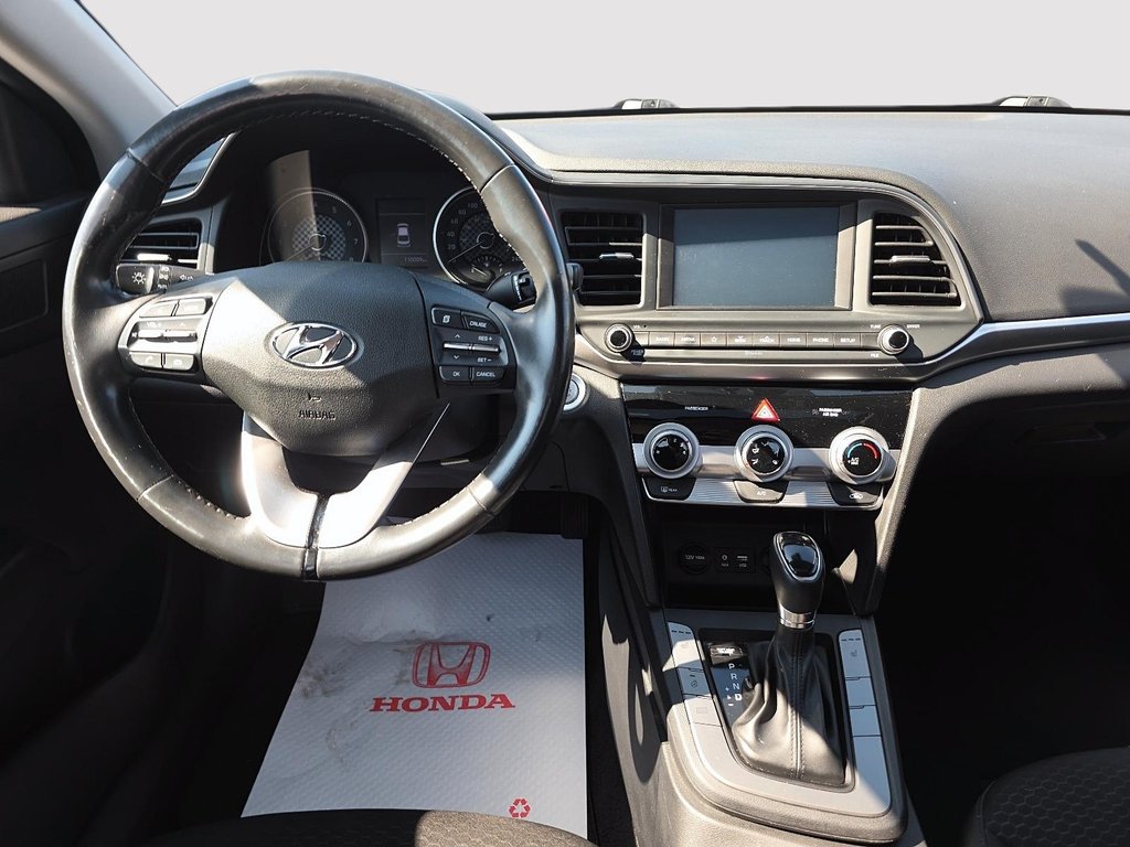 Hyundai ELANTRA PREFERED  2019 à Rivière-du-Loup, Québec - 9 - w1024h768px