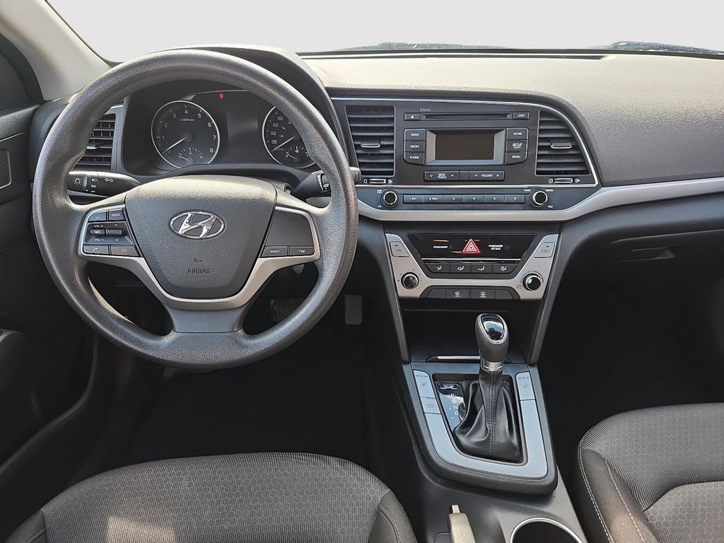 2018 Hyundai Elantra SE in Rivière-du-Loup, Quebec - 8 - w1024h768px