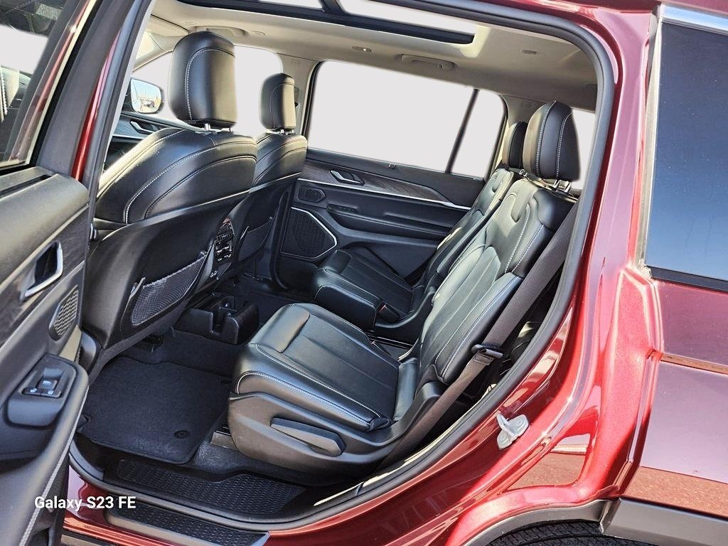 Jeep Grand Cherokee L Limited 2021 à Rivière-du-Loup, Québec - 26 - w1024h768px